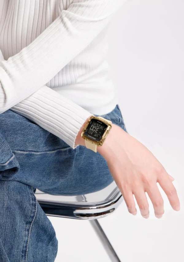 Alt Text: Naviforce NF-7121 Digitron square-dial women’s digital watch with soft silicone strap and bright LCD display.
