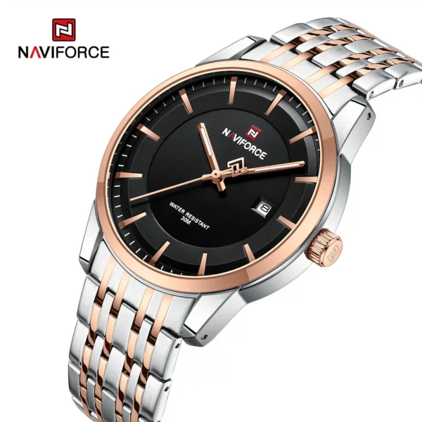Naviforce NF-9228 Couple Connect Edition – matching men’s and women’s stainless-steel wristwatch set.