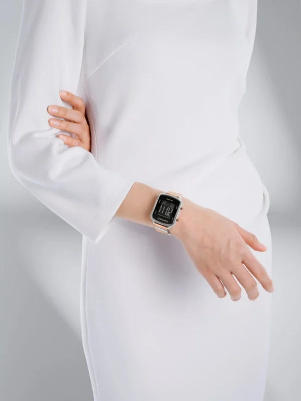 “Naviforce NF-5058 women’s pixel-style elegant wristwatch with a minimalist square dial and stainless-steel strap.”