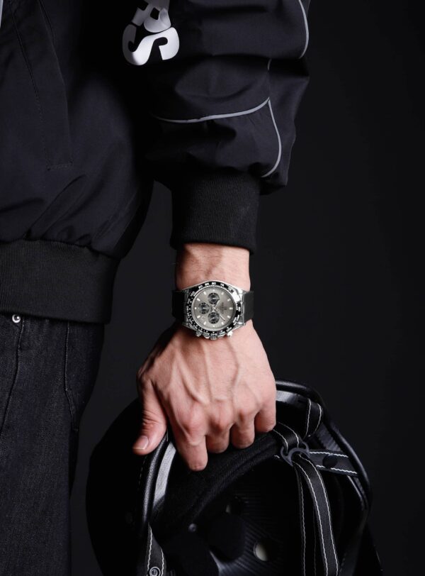 Hafta Bazaar by “Naviforce NF-8054 Flex Chrono Men’s Sport Watch – bold dial, chronograph design, durable build.”