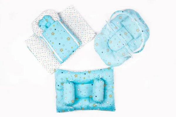 Hafta Bazaar by 8-piece newborn baby bedding set with carry nest, pillow, bolsters, quilt, and soft bedding accessories.