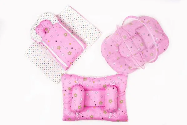 Hafta Bazaar by 8-piece newborn baby bedding set with carry nest, pillow, bolsters, quilt, and soft bedding accessories.